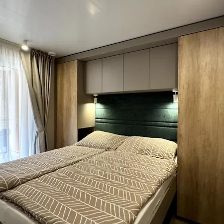 Mobile Cabana, Soline, * Biograd Na Moru