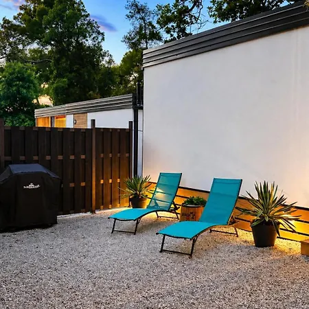 Mobile Cabana, Soline, Biograd Na Moru
