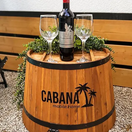 Mobile Cabana, Soline,