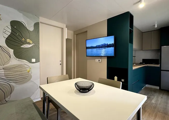 Mobile Cabana, Soline, Apartment *