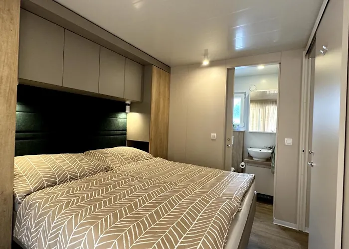 Mobile Cabana, Soline, Apartment *